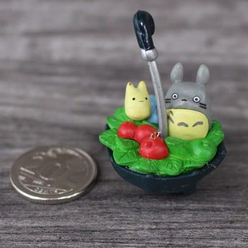 Totoro and Chibi-Totoro - Salad Umbrella