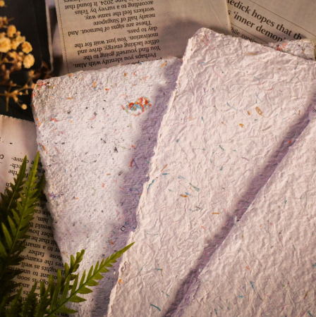 Upcyclingpaper_Productshoot_Edgefixed (2) Upcyclingpaper_Productshoot_Edgefixed (2)